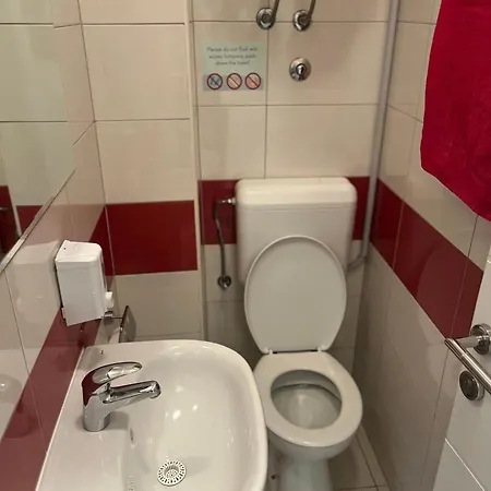 Backpackers 2 * Split