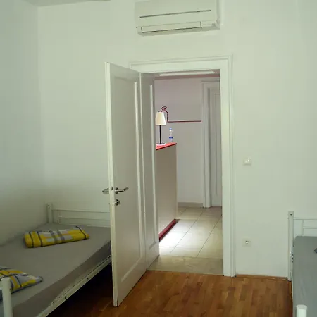 Hostal Backpackers 2