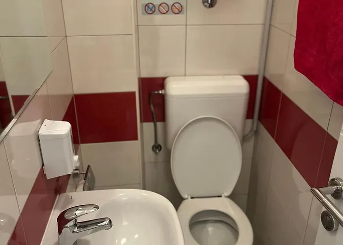 Backpackers 2 * Split